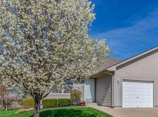 416 W Summit Ave, Augusta, KS 67010