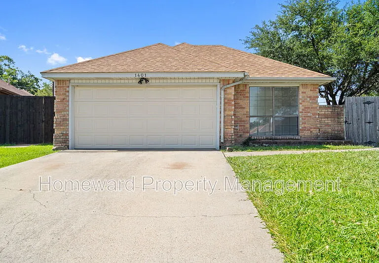1401 Landmark Ct — Photo 22