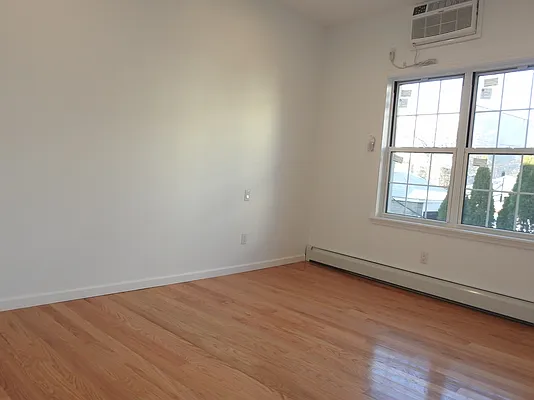 Rented by Corcoran | media 15