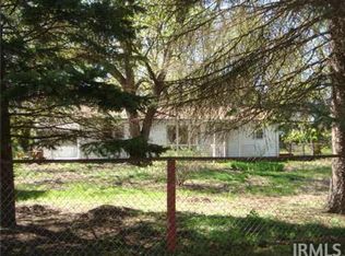 55615 Moss Rd, South Bend, IN 46628