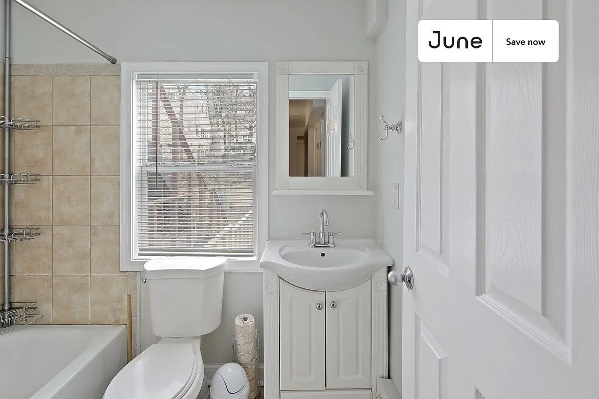 2 bedroom in Brookland on a flexible lease #865 — Photo 3