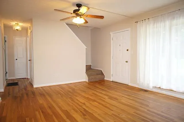 712 Fresno Rd — Photo 3