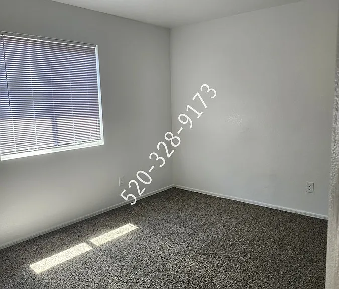 1616 W Wood Crest Ct — Photo 8
