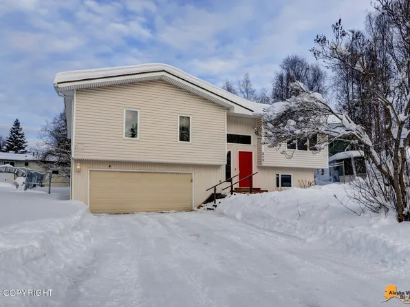 8521 Greenhill Way, Anchorage, AK 99502