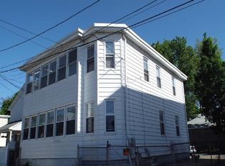 3 Octavia St, Providence, RI 02909