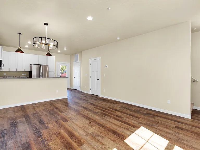 4855 N Five Mile Rd #106 — Photo 15