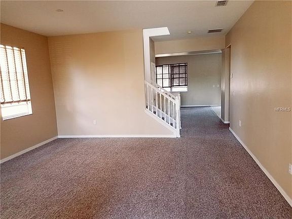 3rd image of 4484 Philadelphia Cir