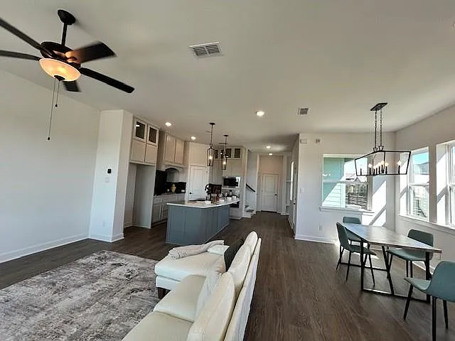 3359 Loam Ln — Photo 2