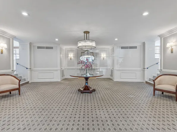 69-10 108th Street 6D image 2 of 13