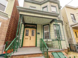 721 27th St, Union City, NJ 07087