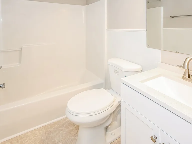 4087 Fairoaks Dr — Photo 16