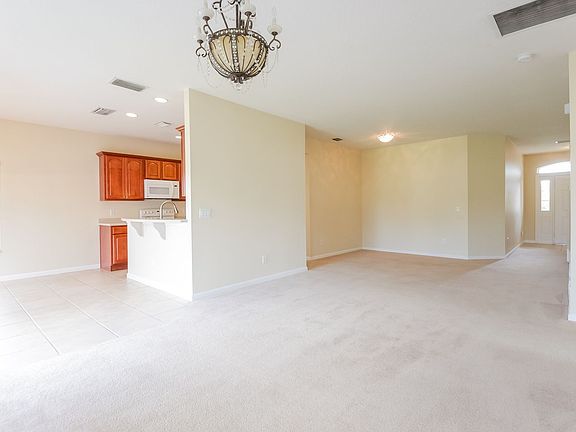 4th image of 11008 Prairie Hawk Dr