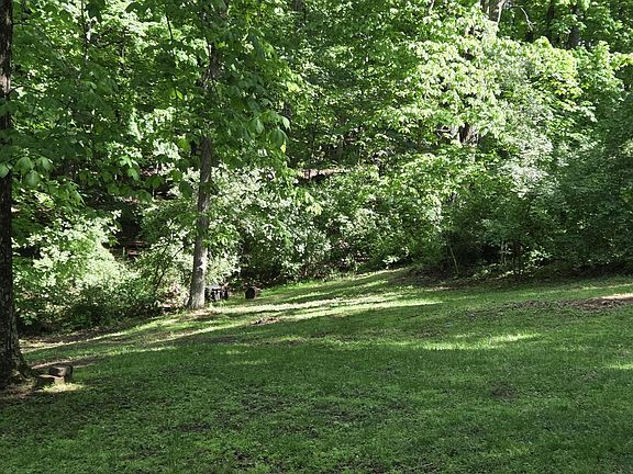 4th image of 7498 James Way