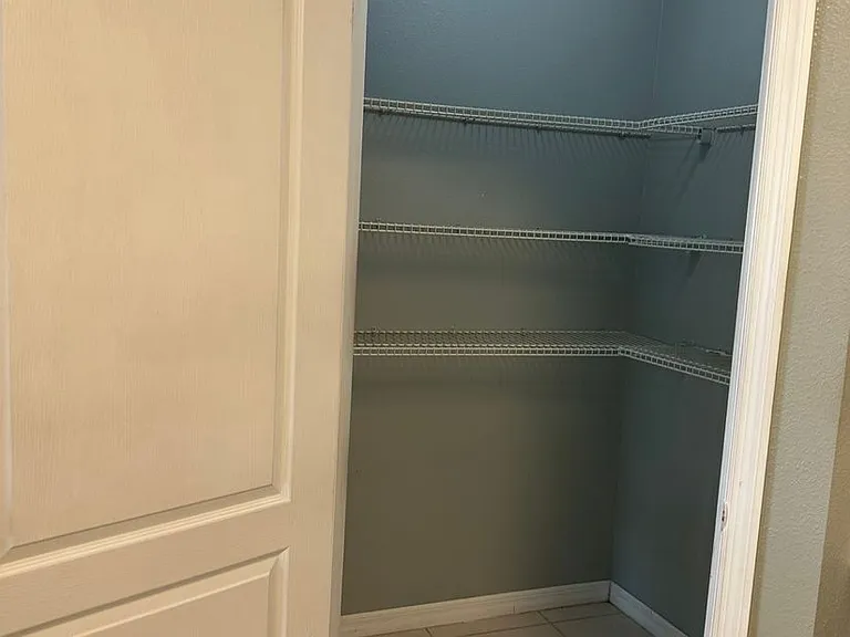 1519 Diamond Loop Dr — Photo 10
