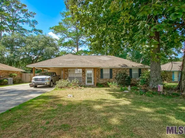 11023 Norway Pine Dr, Greenwell Springs, LA 70739