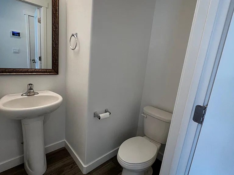1057 W Fox Run Ave — Photo 4