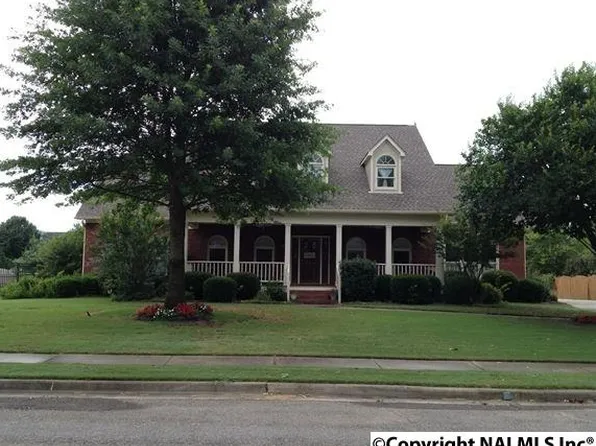 3109 Honors Row SE, Owens Cross Roads, AL 35763