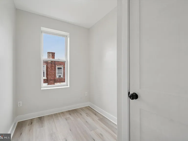 6055 Allman St — Photo 12