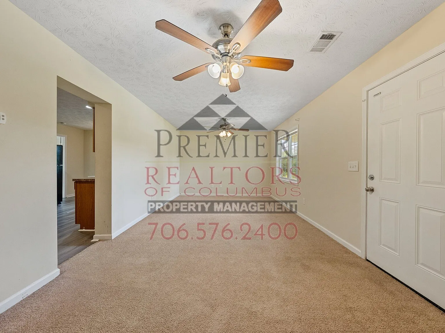 3 bed, 1200 sqft, $1,000 — Photo 4