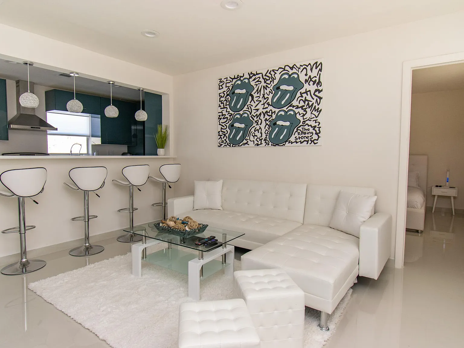 N 20th Ave, Hollywood — Photo 4