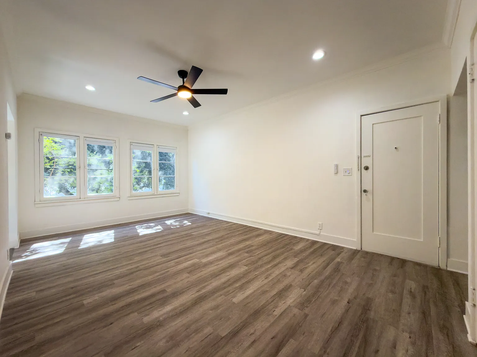 545 North Marengo Avenue - 1 — Photo 3