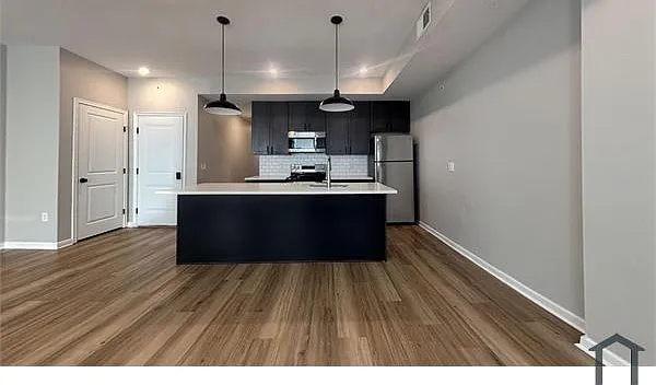 1937 Cecil B Moore Ave #3 — Photo 8