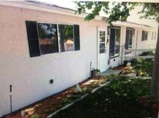 325 E Rosewood Ln, Tavares, FL 32778