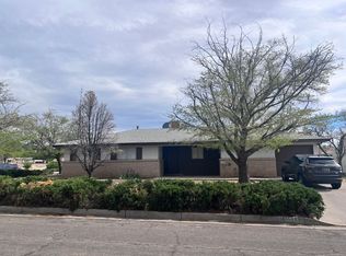 11819 Lexington Ave NE, Albuquerque, NM 87112