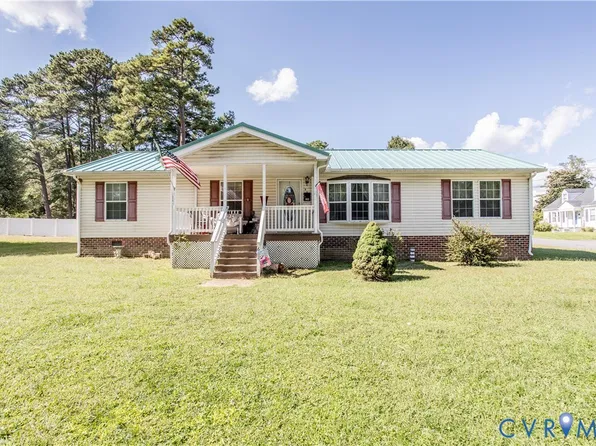 602 Temple Ave, Emporia, VA 23847