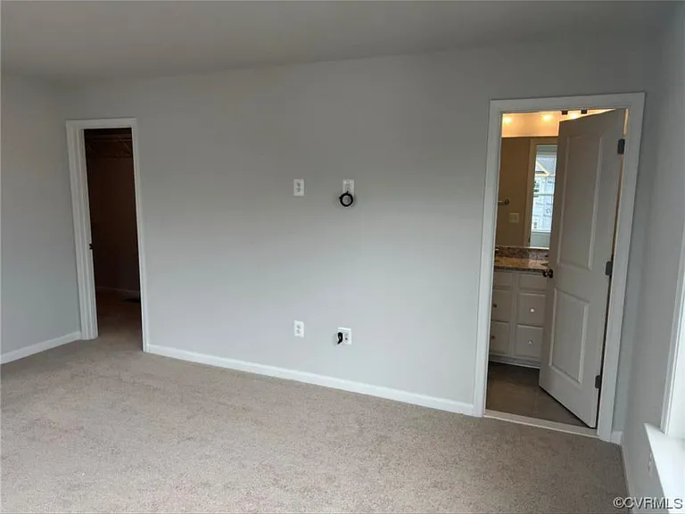 8837 Foxway Ridge Ln — Photo 6