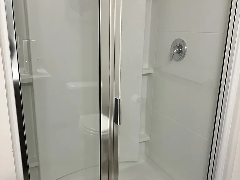 Full bathroom conveniently located near the in-law suite