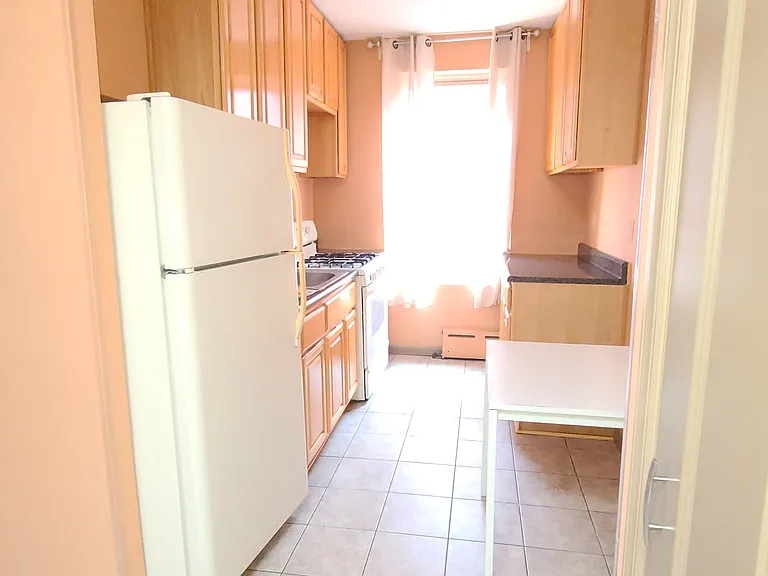 2469 E 22nd St #2 — Photo 1