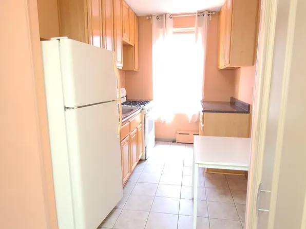 2469 E 22nd St #2, Brooklyn, NY 11235