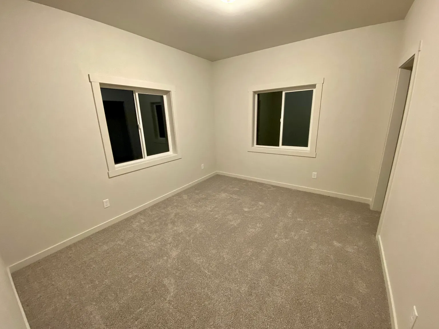 2 bed, 900 sqft, $1,650 — Photo 3