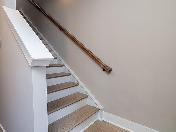 5th image of 5334 Jury Ln
