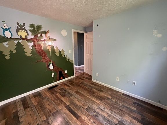 5th image of 3424 Bruceton Ave