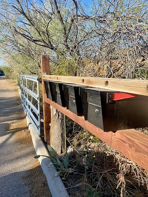 E Bermuda St, Tucson — Photo 3