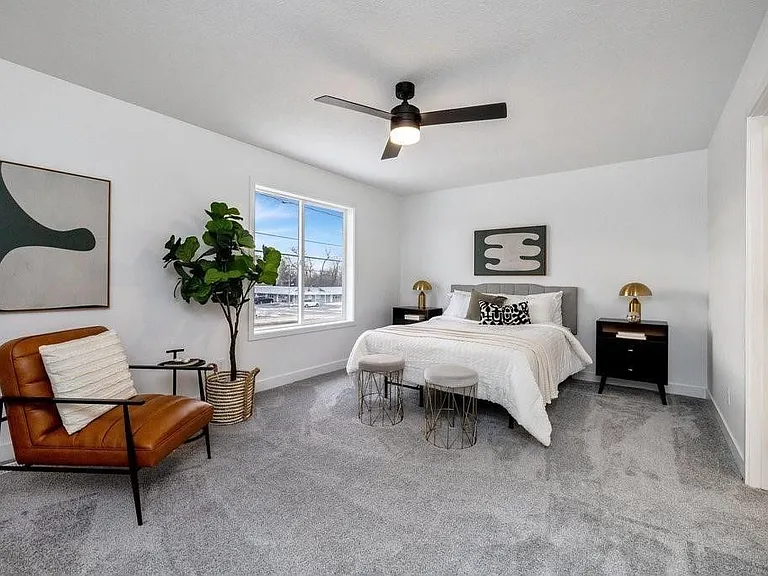 6501 Hickman Rd — Photo 11