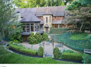 2514 Yellow Creek Rd, Akron, OH 44333