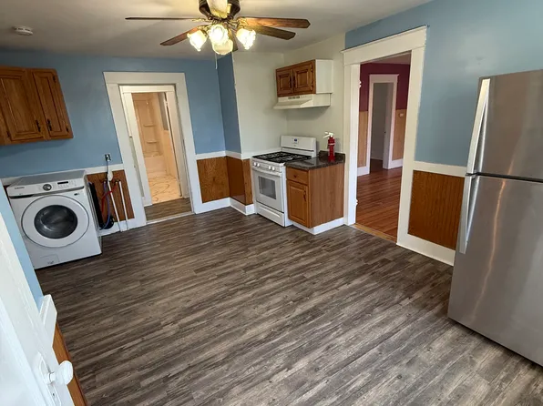 2 Clinton Pl #2C, Wallingford, CT 06492