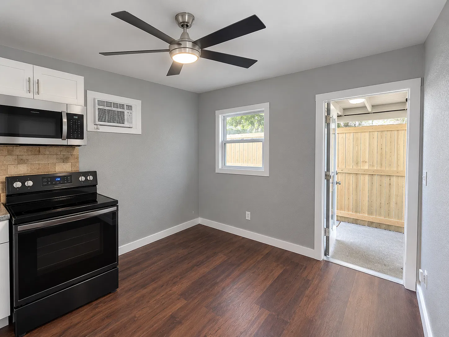 1 bed, $850 — Photo 2