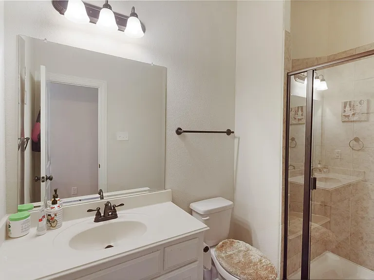 2573 Hannah Cir — Photo 14