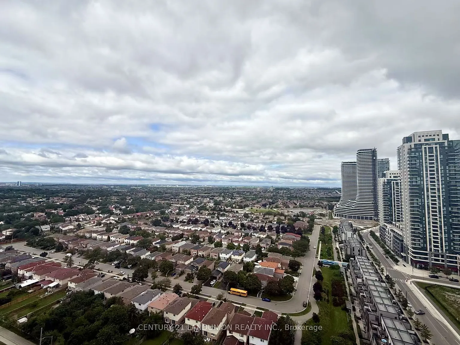 2 bed, $2,350 — Photo 1