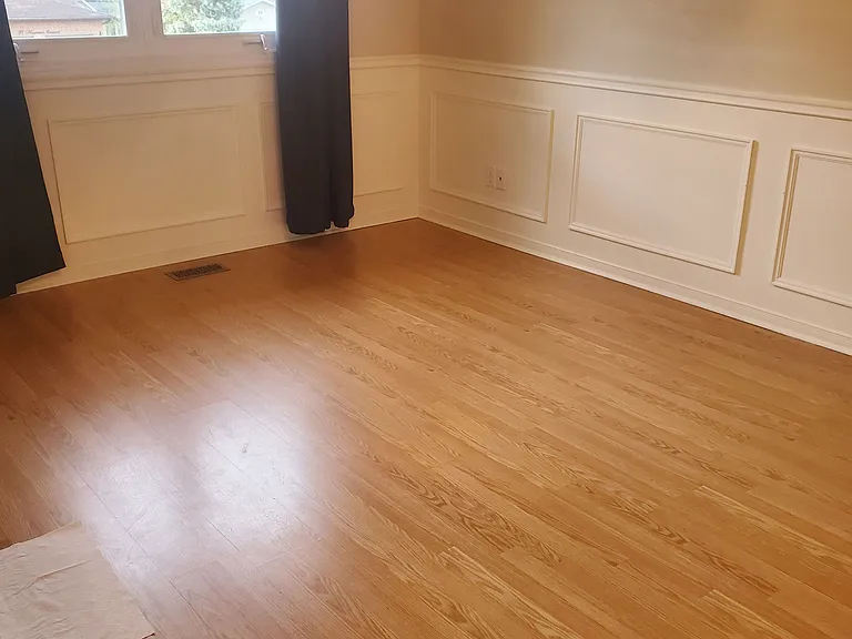 104 Houseman Cres — Photo 12