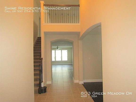 4th image of 803 Green Meadows Dr