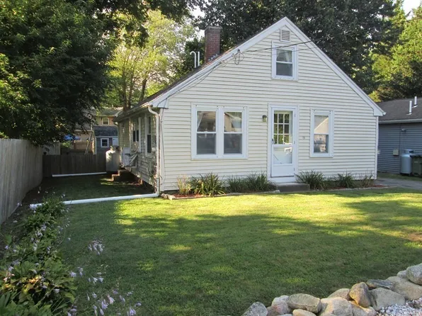 8 Cole St, Kingston, MA 02364