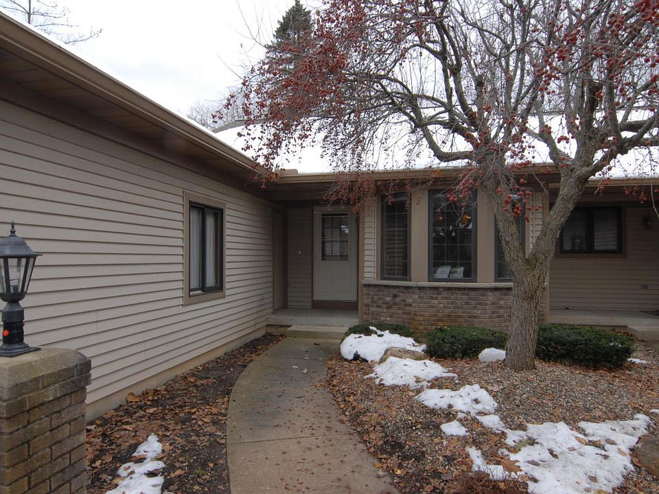 1st image of 8747 Lindsey Ln SW #17
