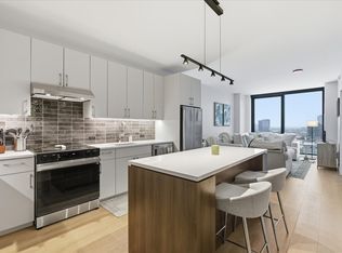 (Undisclosed Address), Chicago, IL 60607