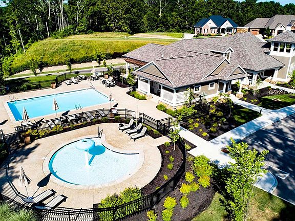 2nd image of 7483 Scioto Ct
