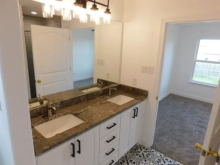 3100 S Cardinal St — Photo 14